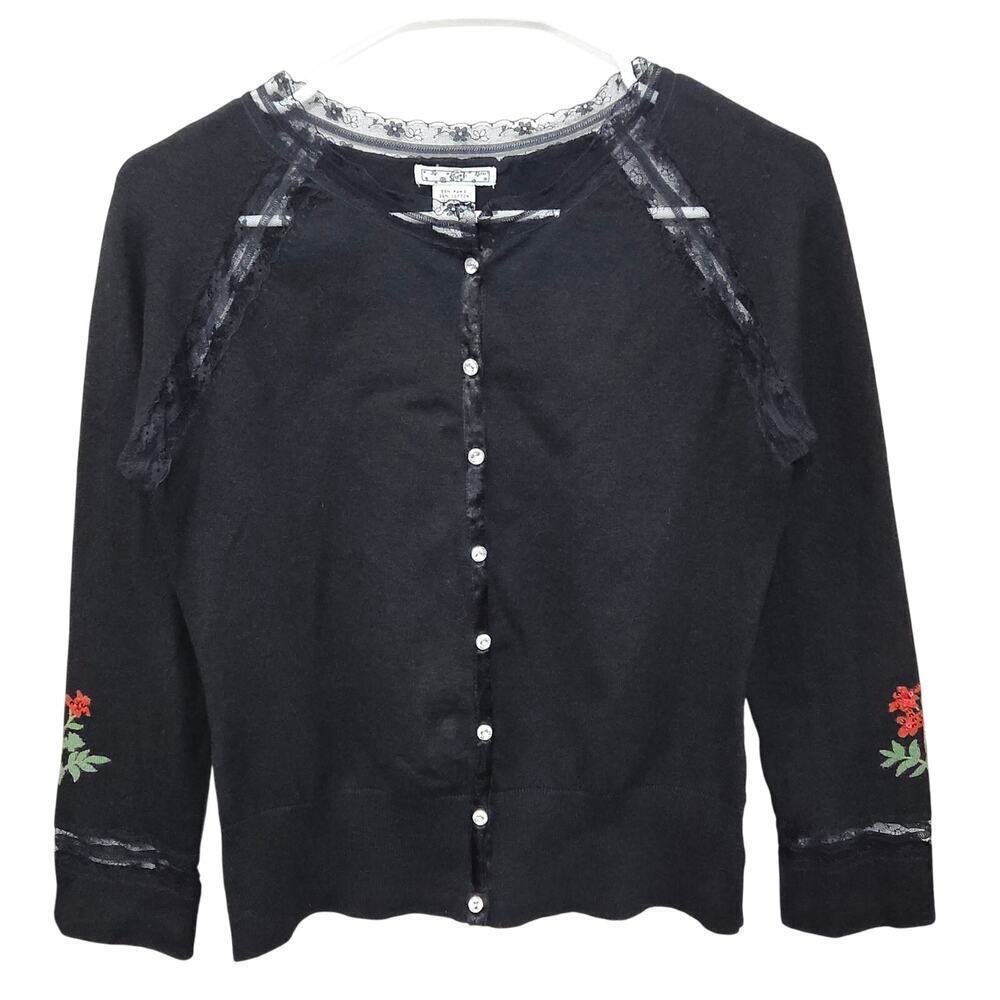 Black Floral Cardigan Sweater Lace Trim Beaded Diamond Buttons 3/4 Sleeves Sz M - Picture 3 of 6